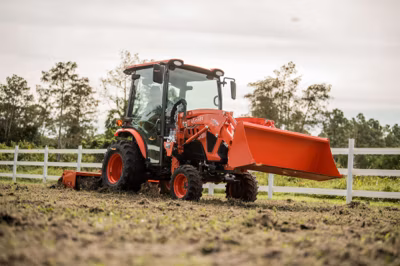 2025 Kubota LX2610HSDC 1