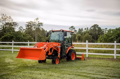 2025 Kubota LX2610HSDC 14