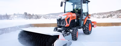 2025 Kubota LX2610HSDC 18