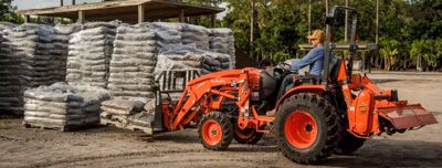 2025 Kubota LX2610HSDC 19