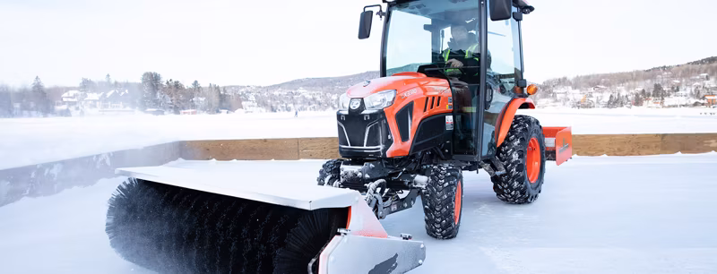 2025 Kubota LX3310HSD - Image 18