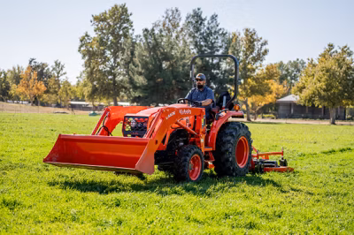 2025 Kubota L3302 5