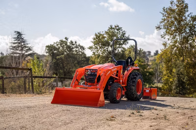 2025 Kubota L3302 9