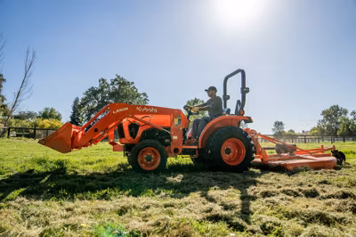 2025 Kubota L3302 13