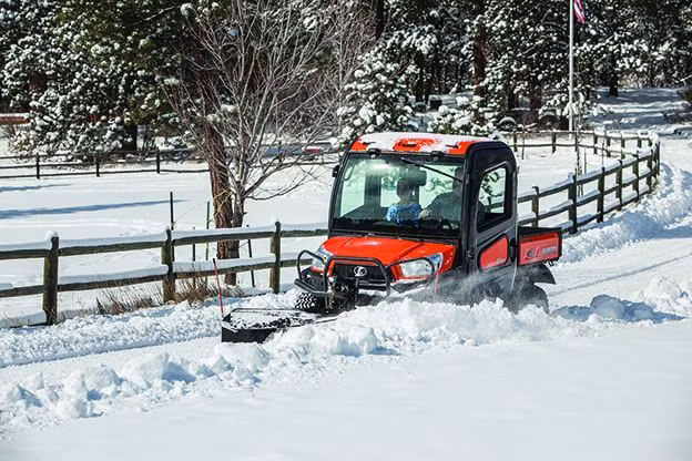 2025 Kubota RTV-X1100C - Image 3