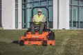 2025 Kubota Z726XKW-3-60 - Image 17