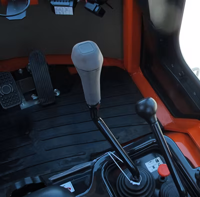2026 Kubota R430 3