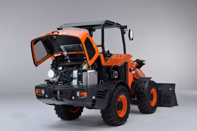2025 Kubota R640 10