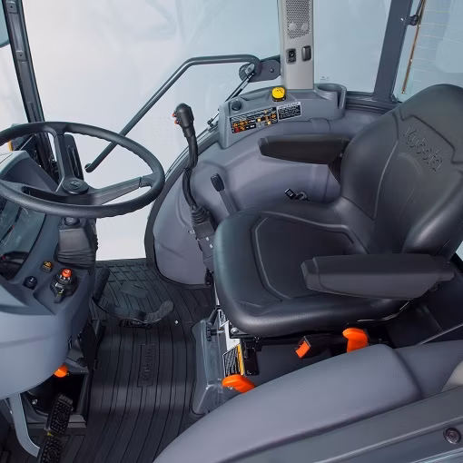 2025 Kubota MX5400 Gear-Drive Transmission 4WD - Image 6