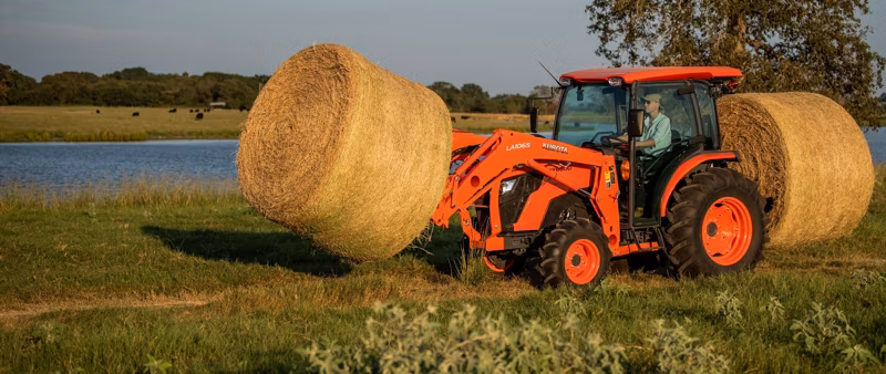 2025 Kubota MX5400 HST 4WD - Image 5