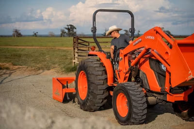 2026 Kubota MX6000 HST 4WD 22