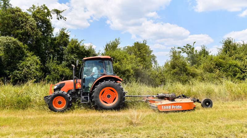 2025 Kubota M4-061 - Image 14