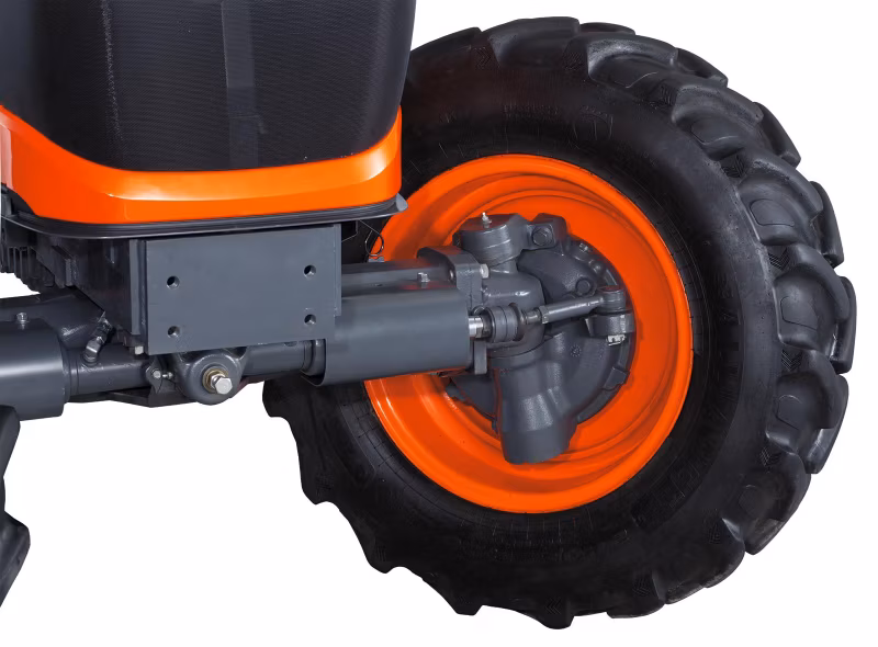 2025 Kubota M5660SUHD 4WD - Image 4
