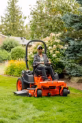 2026 Kubota Z252KW-54 - Image 4