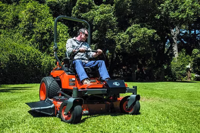 2025 Kubota ZD1021 4