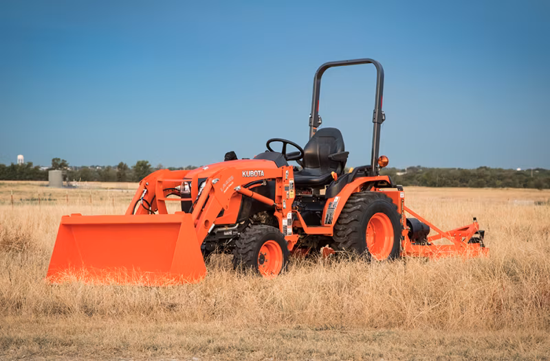 2025 Kubota B2601HSD - Image 2