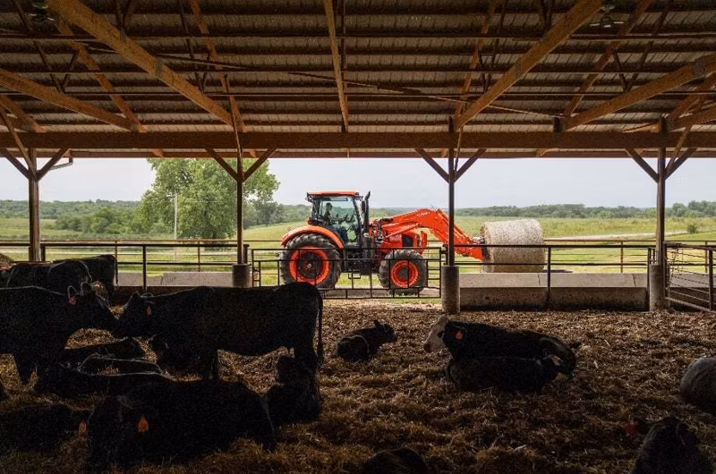 2026 Kubota M7-134 - Image 3