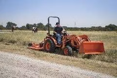 2025 Kubota B2301HSD 13