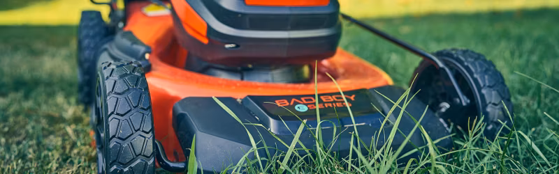 2025 Bad Boy 80V BRUSHLESS 21” DUAL PORT SELF-PROPELLED MOWER - Image 2