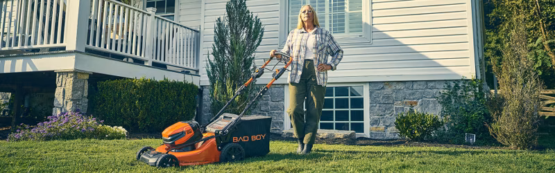 2025 Bad Boy 80V BRUSHLESS 21” DUAL PORT SELF-PROPELLED MOWER - Image 3