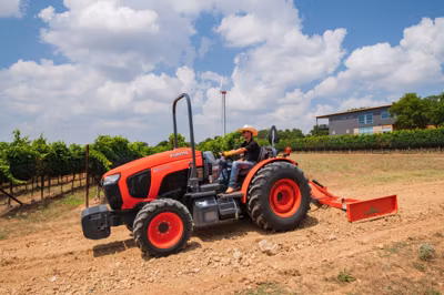 2025 Kubota M5N-112HD12 7