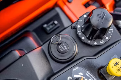 2026 Kubota Z452KWi-54 8