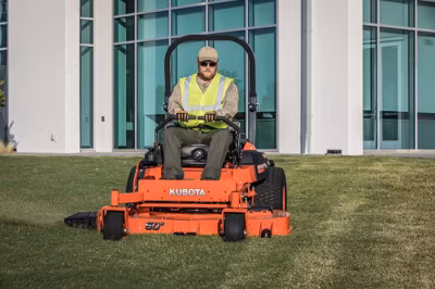 2025 Kubota Z726XKWNC-60 17