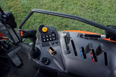 2026 Kubota L3770DLX 17